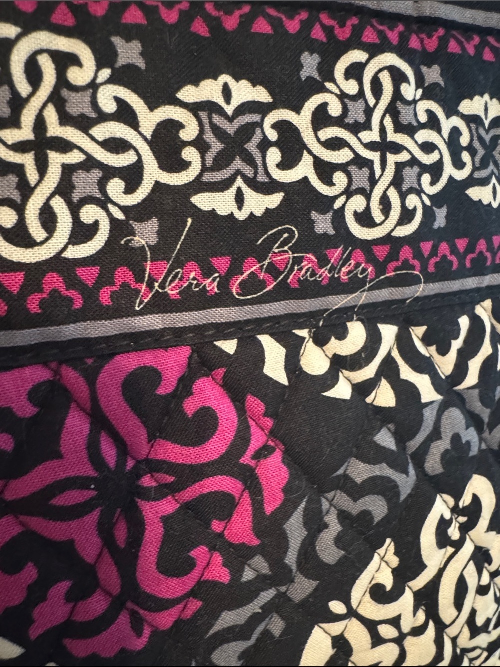 Vera Bradley Tote Canterberry Magenta - Picture 2 of 6
